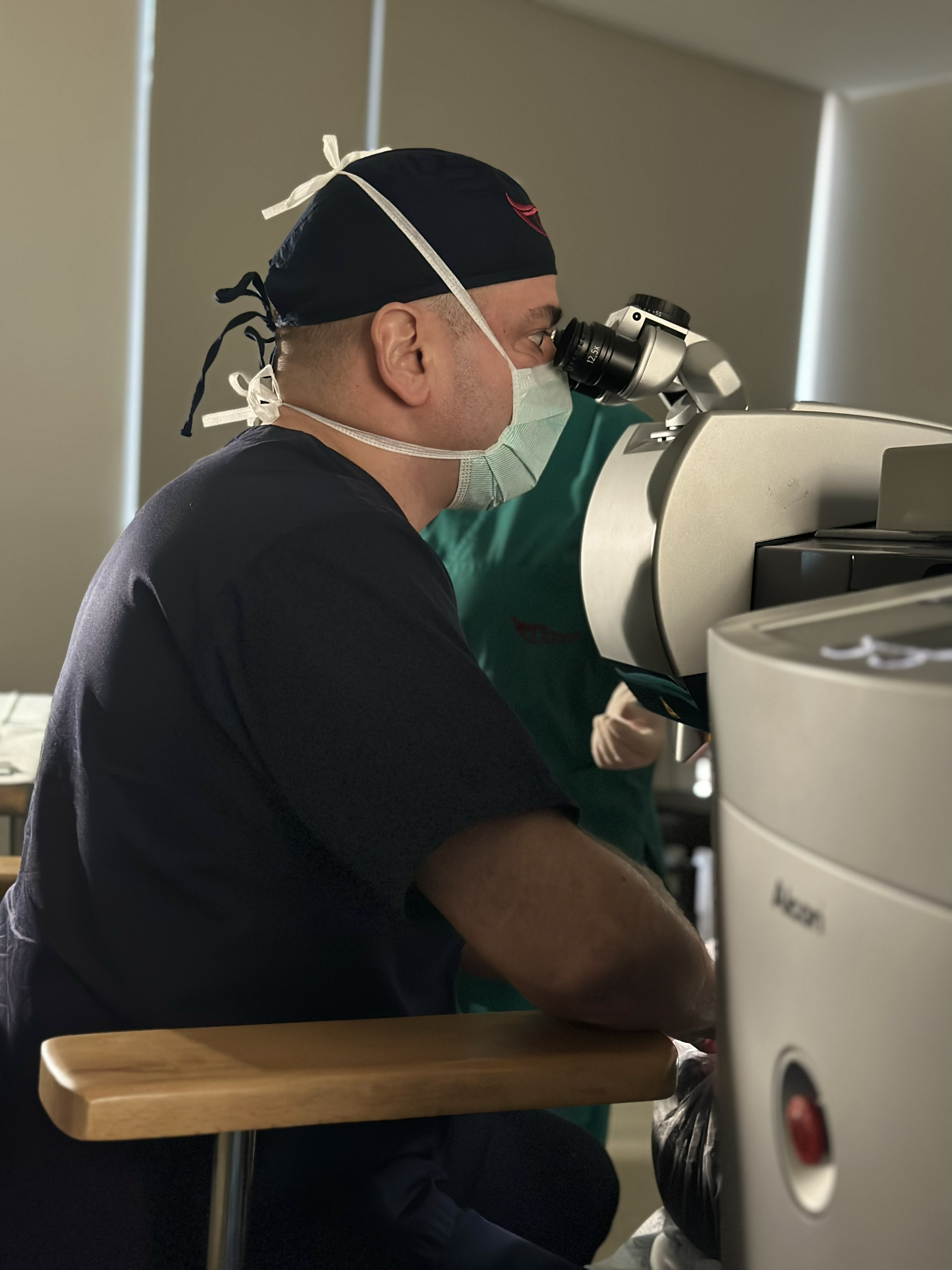 Laserska korekcija dioptrije