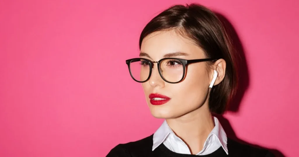 Skoro polovina Amerikanaca bi željeli ne nositi naočale za čitanje