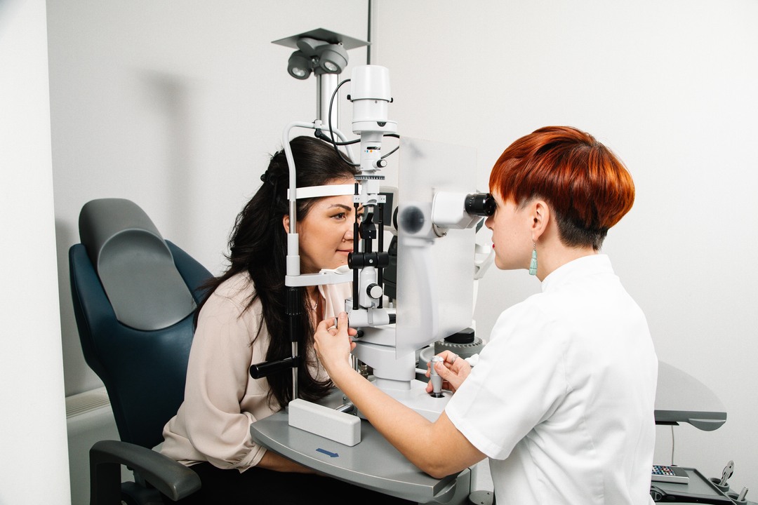 opšti oftalmološki pregled, dr kozomara, oftalmolog