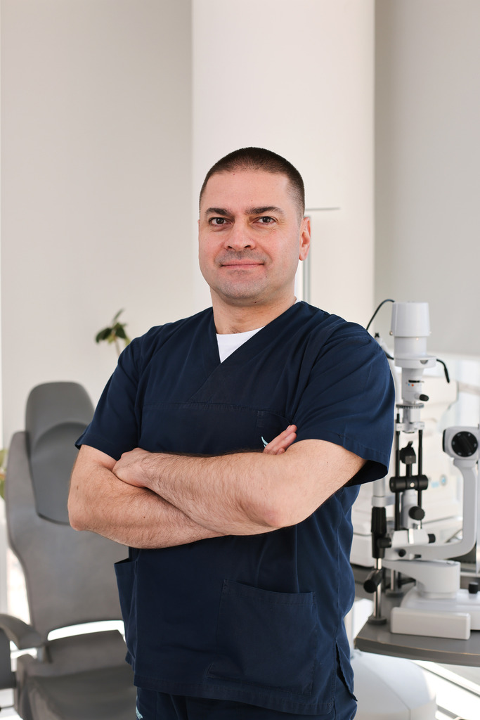 Dr. Bojan Kozomara, Dr. Kozomara, Ophthalmologist Banja Luka